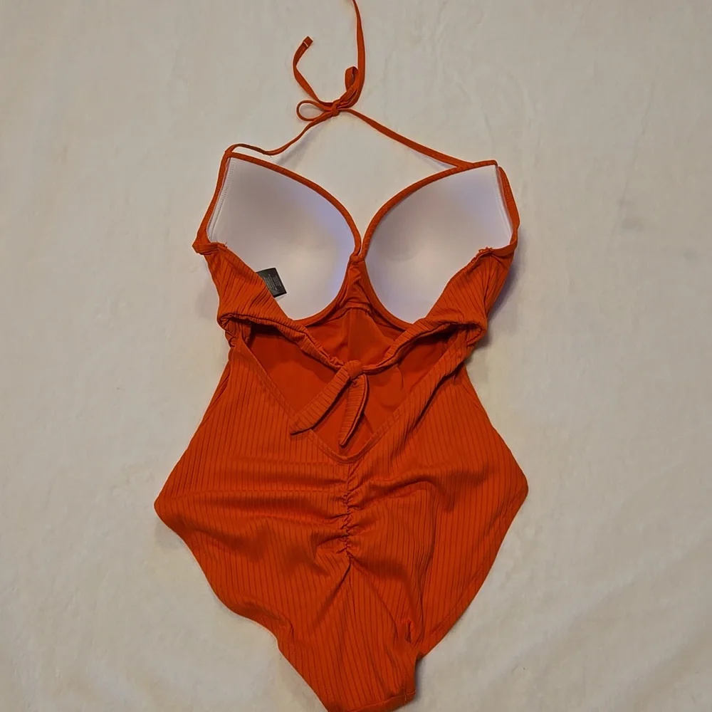 🆕 Vince Camuto Orange 🍊 One-Piece Halter Neck Swimsuit - Picture 5 of 7